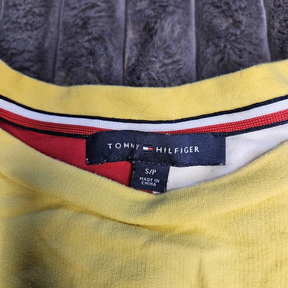 Tommy Hilfiger Vintage Yellow Sweatshirt